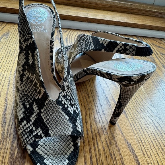 Vince Camuto Saisha Slingback Heels - Picture 9 of 10